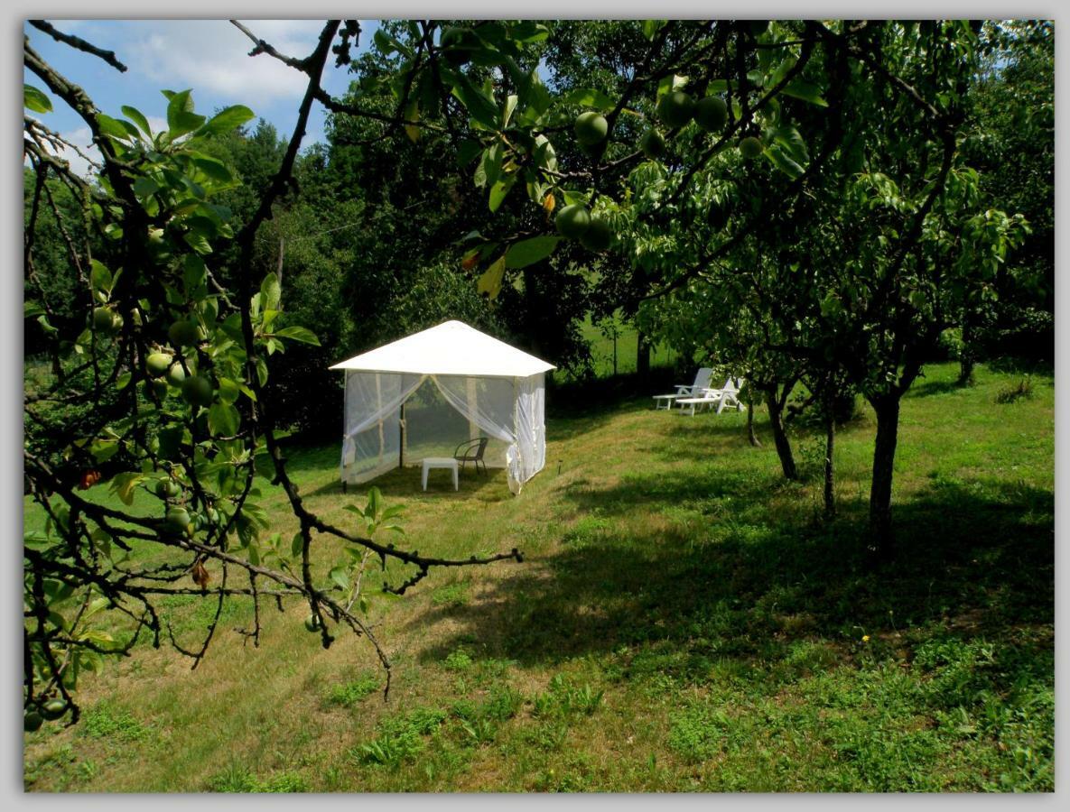 Cascina Luvot Bed and Breakfast Melazzo Exteriör bild